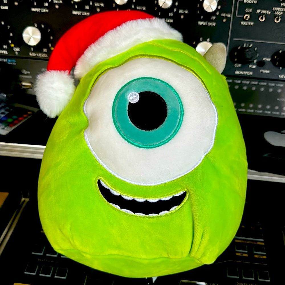 Squishmallows Disney Monster’s Inc. 7.5 Plush One Eyed Monster Mike Wasowski